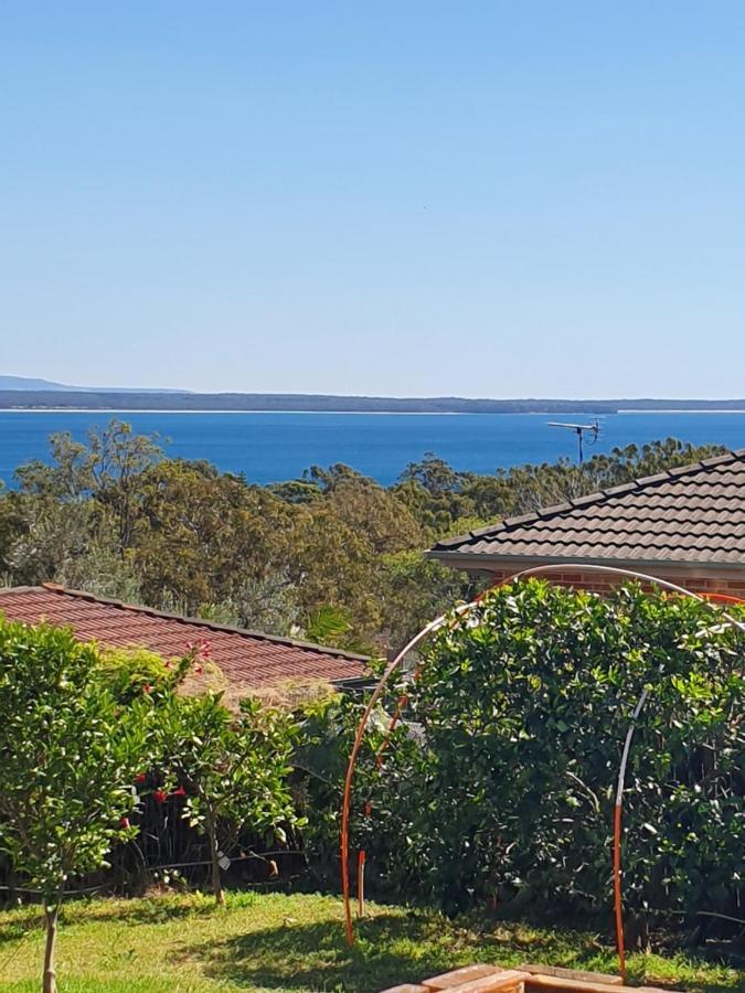 Just-4-You! Amazing Sea Views, Wifi, Fully Air-Conditioned, King Bed Vincentia Esterno foto